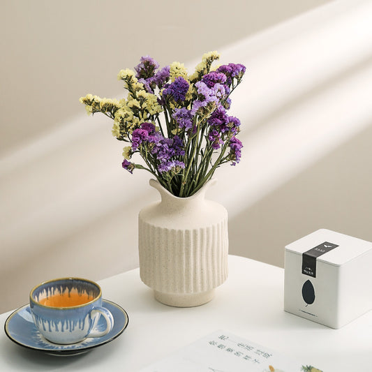 Vase à fleurs décoratif en céramique – Harmonie & Sérénité