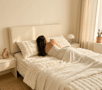 Housse Mielle — Taie longue effet nuage ultra-douce · Blanc & Rose (housse déco) - Maison Mielle Paris