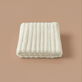 Plaid Mielle, Couverture en fausse fourrure ultra-douce, effet nuage · Cocooning