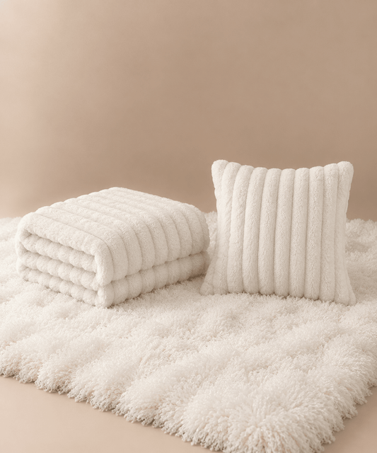 Coin Cocooning, Le Pack Complet · Plaid + Housse + Tapis effet nuage - Maison Mielle Paris
